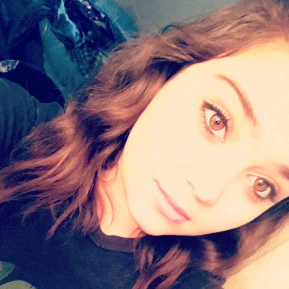 Meet your Posher, Jasmine